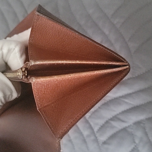 Louis Vuitton monogram wallet - Picture 10 of 10